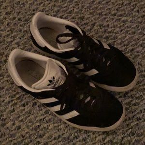 Women’s gazelle adidas sneakers